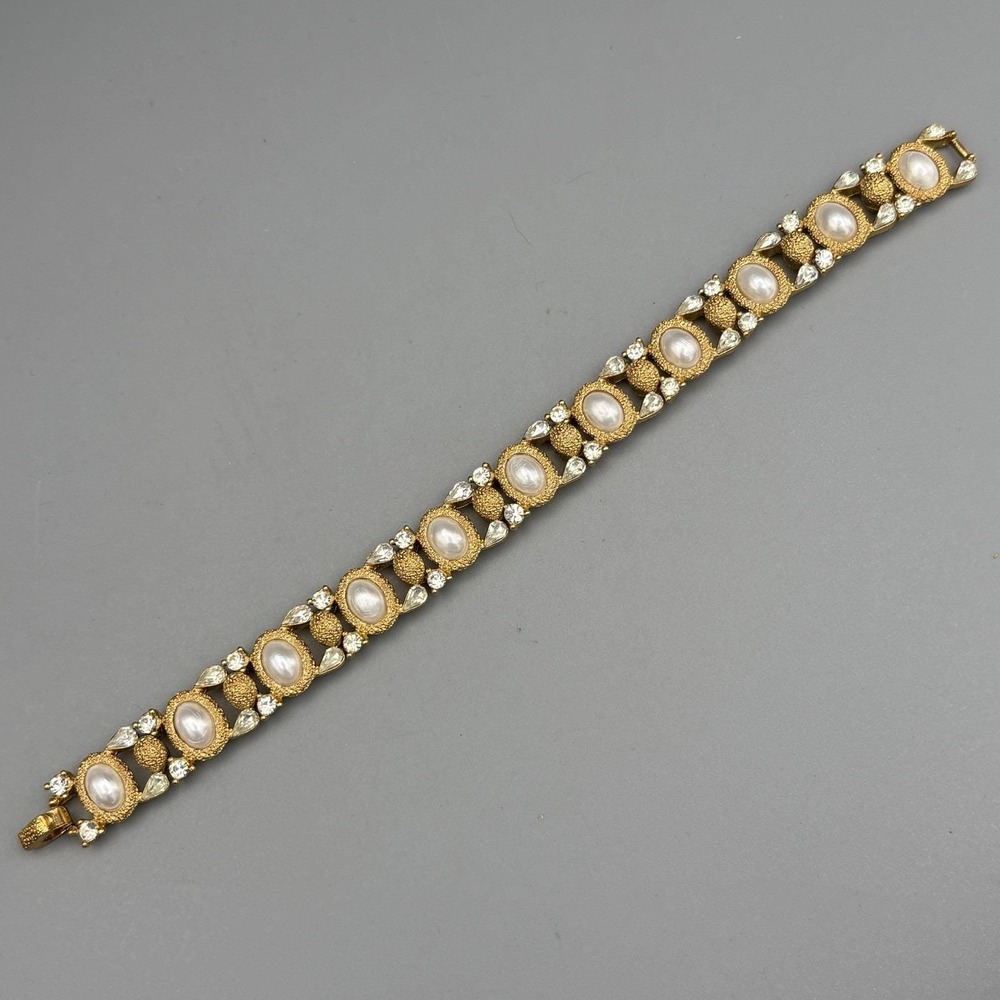 Vintage Trifari Bracelet Gold Tone Faux Pearl Rhinestones Textured MCM